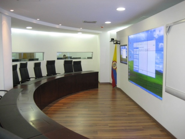 primera sala de estrategia de alta tecnología del Ministerio del Interior en Colombia